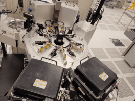 He aha i kore ai e ōrite ngā kōpae hau e mānu ana i te epitaxy pāmahana teitei?